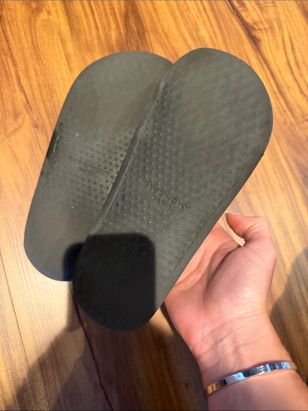 Givenchy slides - Picture 3 of 3